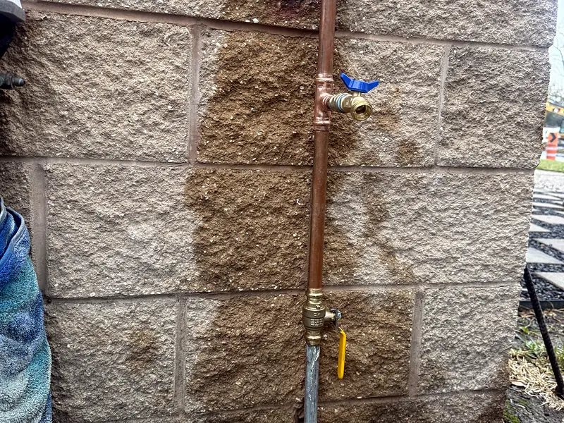Exposed copper riser, before